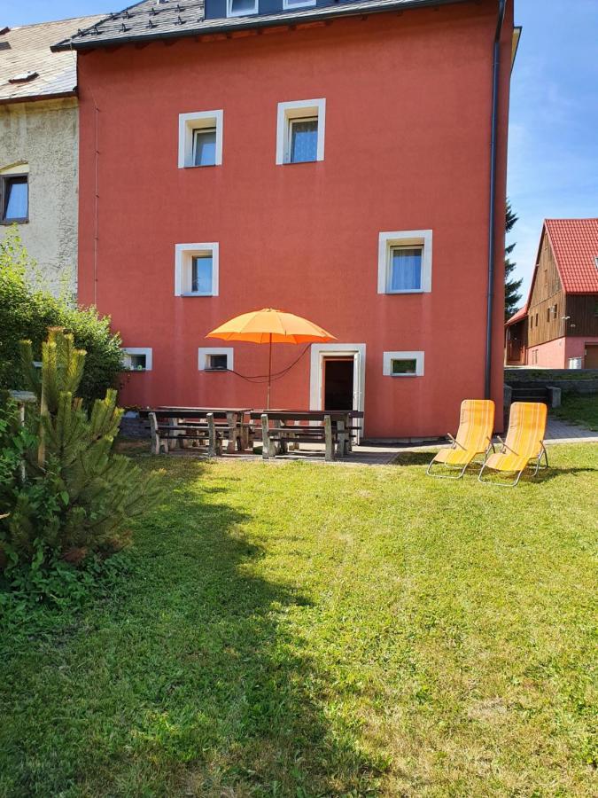 Apartments Viktoria Klinovec Kovářská Eksteriør bilde