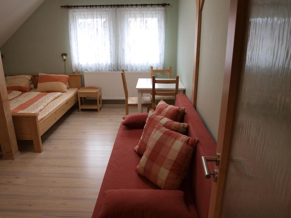 Apartments Viktoria Klinovec Kovářská Eksteriør bilde