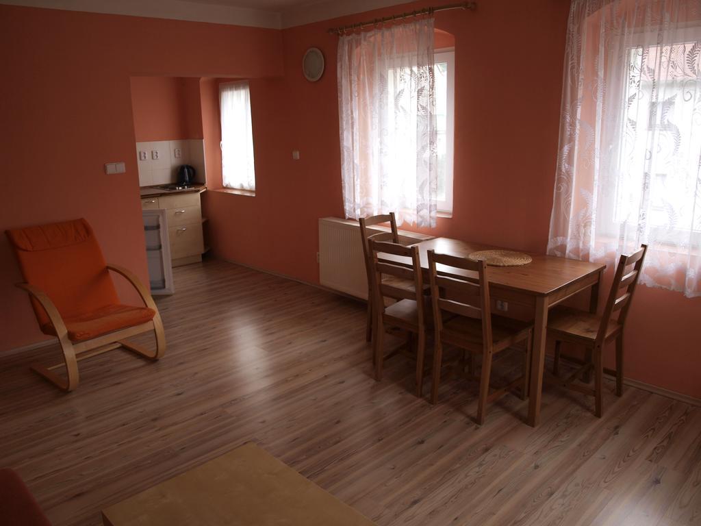 Apartments Viktoria Klinovec Kovářská Eksteriør bilde